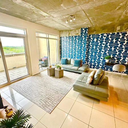 Amazing Midblock Miami 2 Bedrm Loft With Free Parking Apart otel Dış mekan fotoğraf